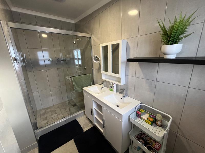3 Bedroom Property for Sale in Dwarskersbos Western Cape